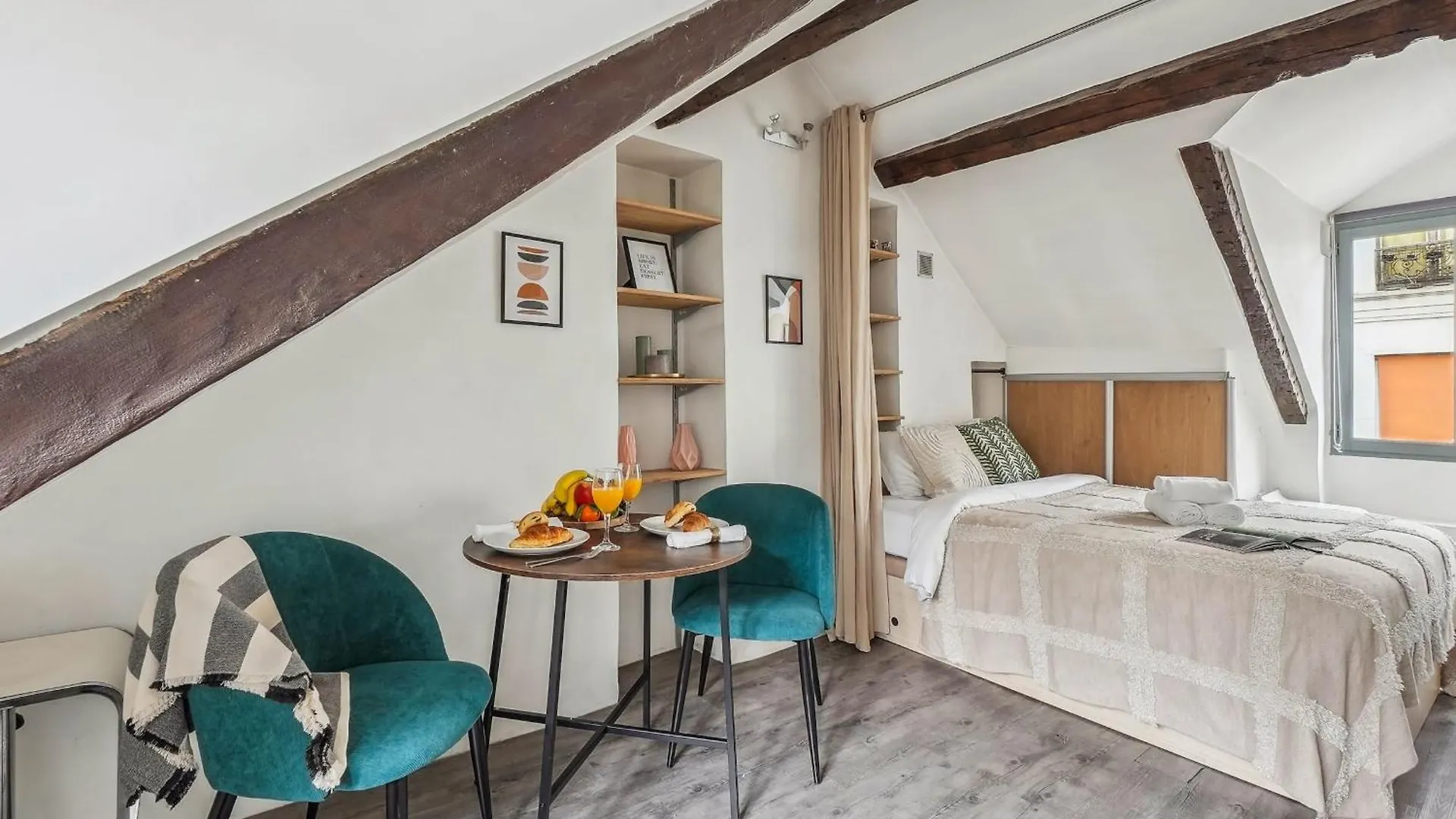 Place Des Vosges & Le Marais - Cityapartmentstay